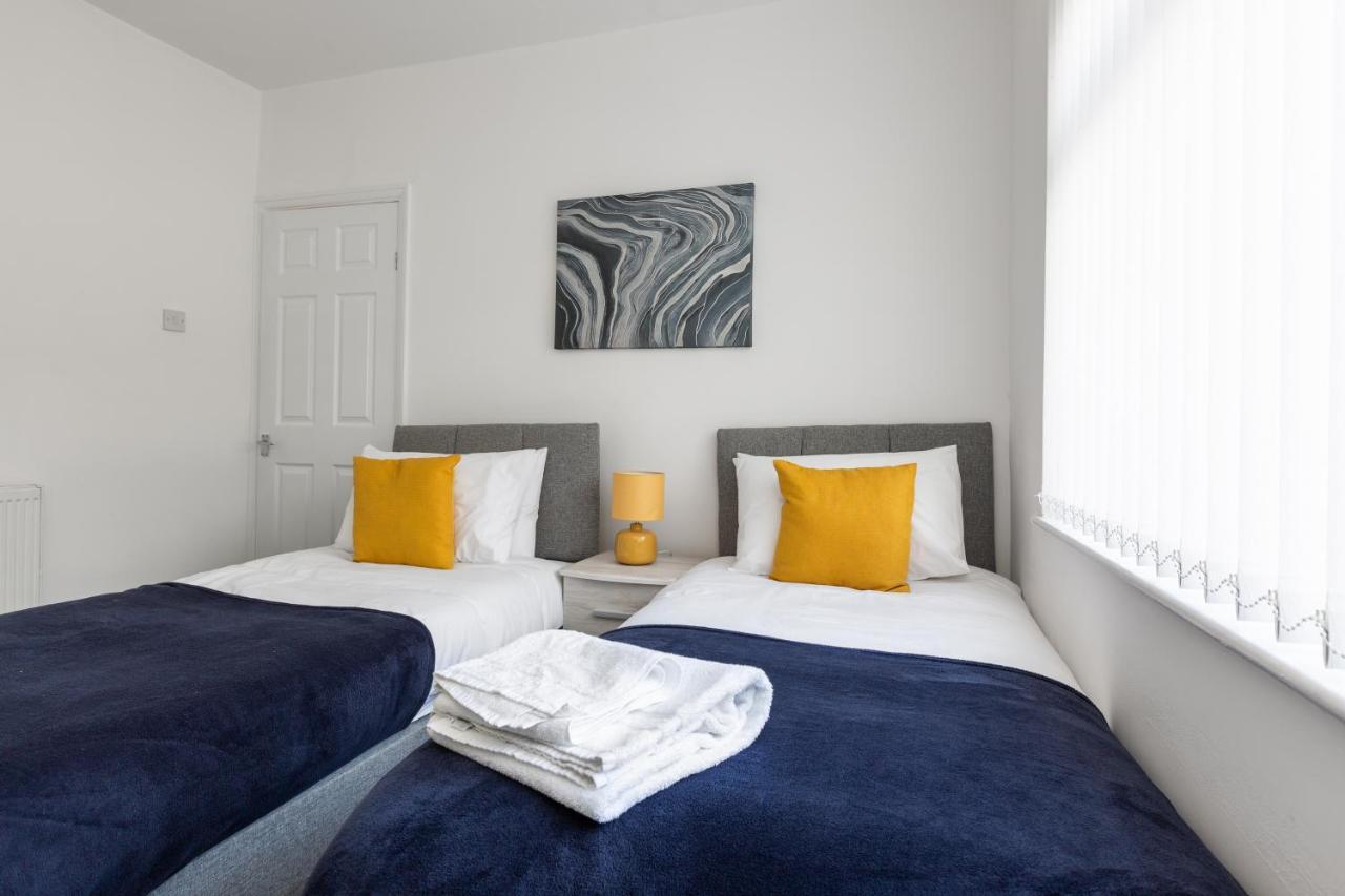 Connaught House - Wi-Fi, Parking, Contractors Villa Preston  Ngoại thất bức ảnh